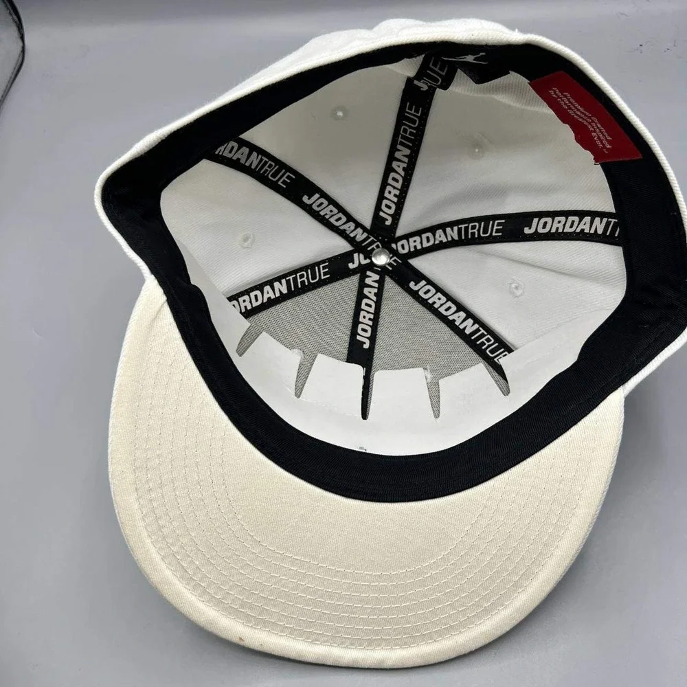 Air Jordan 23 Hat‎ Men 7 5/8 White Embroidered Jumpman Fitted Cap